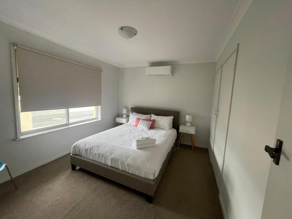 Astor Hotel Motel Albury Exterior photo